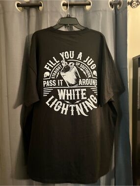 White Lightning Graphic Short-Sleeve Tee - Black